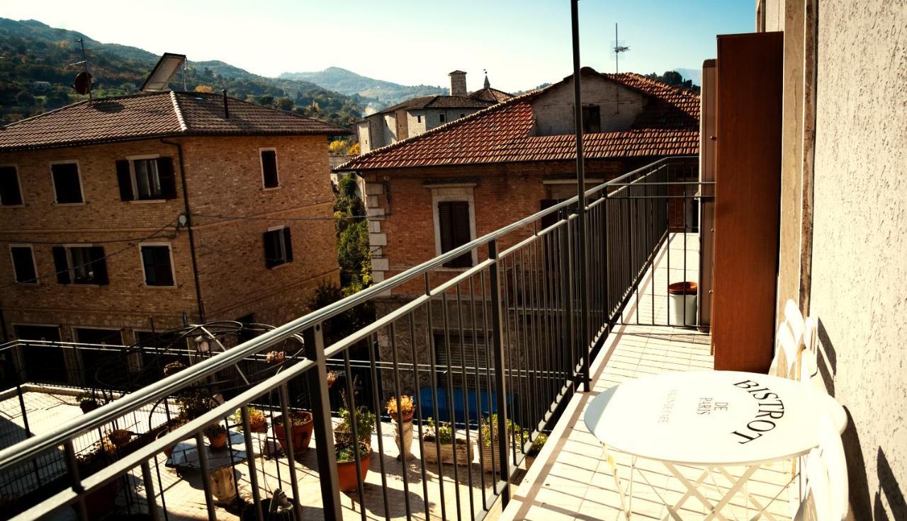 Appartamento Cecco D'Ascoli Ascoli Piceno Exterior foto
